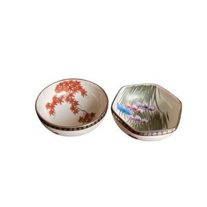 Two Vintage Miniature Trinket Bowls Porcelain with Gold Rim Floral Design Japan